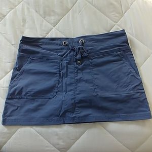 Prana skorts
